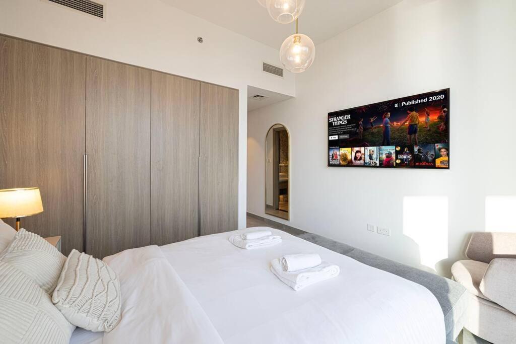 Apartment Stella Maris - Beachfront Premium 3 Bedroom Dubai
